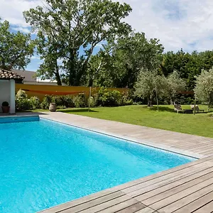 Western Le Lavarin 4* Avignon